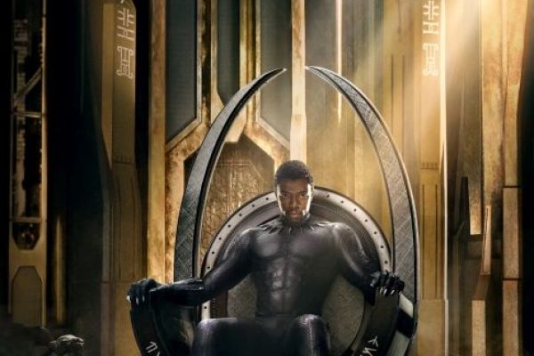 black-panther-movie-wallpaper00062DEB325D-56A0-42E6-2D89-2B028A16FE01.jpg