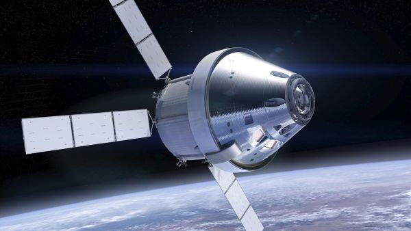 orion-spacecraft-013675FB1E-FA61-8414-FD82-864B3E0115FF.jpg