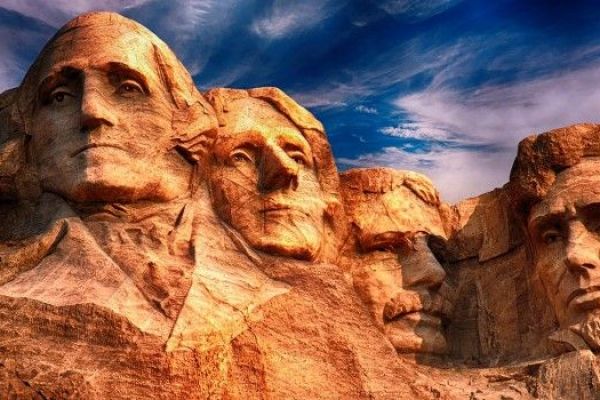 mount-rushmore-3608620128025F1C771-C2B1-1353-61C1-5976C6870321.jpg