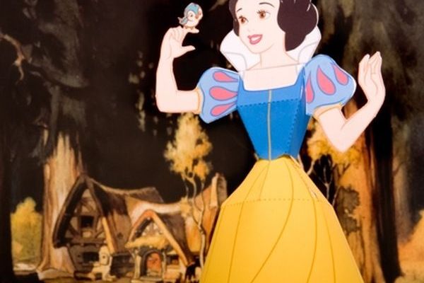 disney-princess-wallpaper-01BF7EDD0B-1D31-021D-B764-F48A17E0BF66.jpg